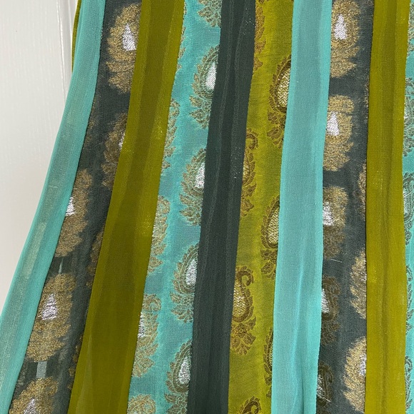 Karishma // Traditional Indian Dress & Scarf Set - Picture 5 of 15